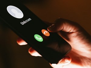 Aurora Police Warn Of Scam Impersonating Officers To Steal Money