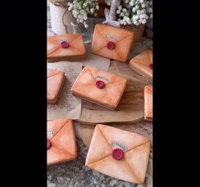 Hogwarts sorting letter cookies are the perfect treat for Potterheads