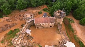 Building a Medieval Castle with Centuries-Old Techniques