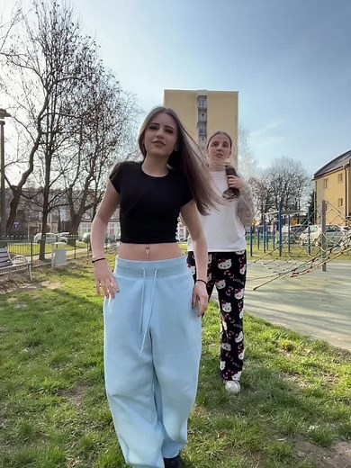 Emocje w Zodiaku: Horoskop z Księżycem Wodnym