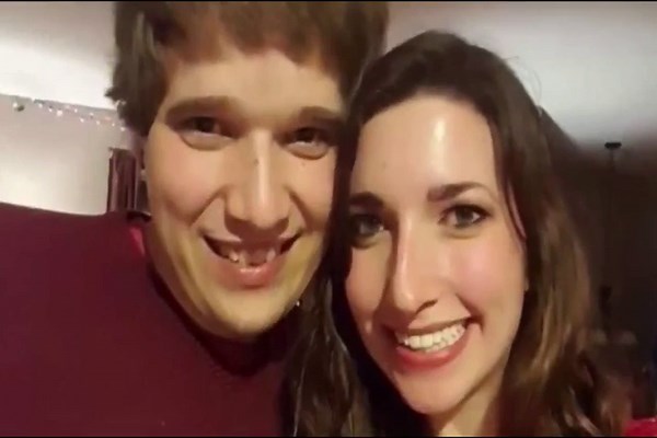 Married Wife Secretly Gives Blowjob To Bbc