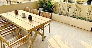 Bán nhà tập thể tầng 1 Tôn Đức Thắng, Đống Đa, 2 ngủ, nhà đẹp, ở ngay, ô tô đỗ cửa