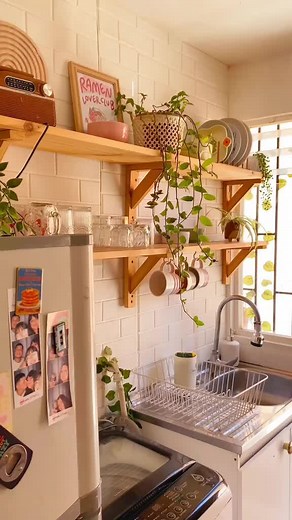 Boho beauty with a tidy twist — organized and free.#BohoKitchen #CreativeSpace #kitchengadgets #homefinds #cleaningtoolsneeded #gadgets #smartgadgets #smartgadgetshome #goodthingsinlife #musthaveproducts | Crafty Corner