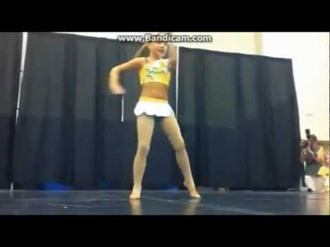 Mackenzie Ziegler- Daisy Chains (FULL VERSION)