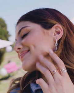 Crea combinaciones auténticas y muestra quién eres con #PandoraME. Conoce más: www.pandoraoficial.com.mx/pandora-me | Pandora