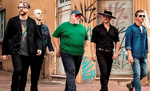 29K views · 934 reactions | Atenção São Paulo! 18 de março estaremos no Audio Club, com o Biquini Cavadão, na Festa da Nova Brasil FM. Garanta seu ingresso: https://www.ticket360.com.br/evento/5258/festa-nova-retrO | Nenhum de Nós | Facebook