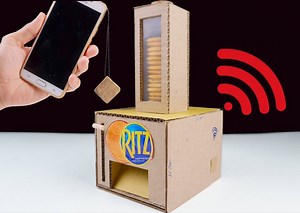 نحوه ساخت یک دستگاه توزیع شکلات و کلوچه با کلید هوشمند