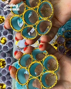 9.2K views · 194 reactions | Flower Box | Full Version | with Extra Cut #satisfied #crisps #Giftbox #satifying | Healing Soap ASMR | Facebook