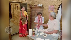 2.5M views · 63K reactions | Watch this scene where Gunja tries to prank Chandan! #ReliveRajshri #NadiyaKePaar | Rajshri | Facebook