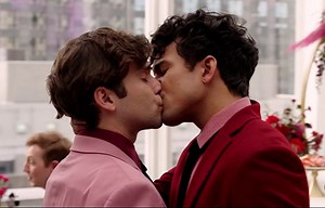 SAM & HARRY https://gaystorylines.blogspot.com/2021/08/sam-harry-thing-about-harry.html Gay Storyline from the movie THE THING ABOUT HARRY, Romance USA 2020 Sam (Jake Borelli) begins a road trip to his hometown with Harry (Niko Terho) as a favor to a friend, They are school enemies, but during the trip, Harry casually reveals himself to be pansexual. During the Chicago Pride celebration, Harry asks whether Sam would consider dating him. Sam reiterates his stance against dating a friend. At Stasi