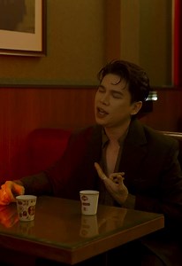 Bản cover Dạo bước HongKong1999 đã có mặt trên các nền tảng rồi nhé! #hoangton #AnhTraiVuotNganChongGai2026 #daobuochongkong1999 #trending #tiktok