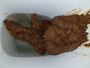 Dumping out a burger shit