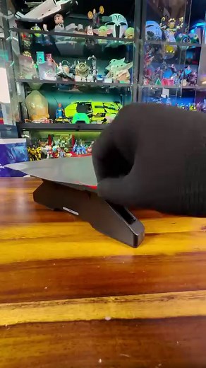Secretlab has put its best foot forward with the toe-tally unique Professional Footrest! Kick off your Sunday shoes and keep one step ahead with this sole-mate to your gaming chair, and experience the heeling properties of a comfy tuffet! #secretlab #gaming #gamer #whattobuy #geek #tech #pc | Geek Culture