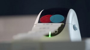 Thermoversand Barcode Etikettendrucker Etiketten drucken: Stockvideos & Filmmaterial (100 % lizenzfrei) 3446031533 | Shutterstock