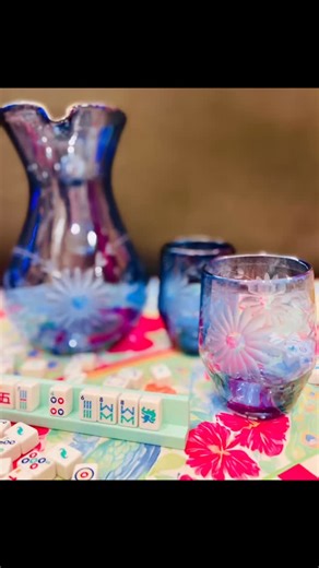 ✨ At Luxie Living, we’ve got beautiful glassware, big-ass candles, and mah-jongg vibes for days! 💃 Shop small, live beautifully, and make everyday living feel luxe. 🌸 #RoseAnnHallGlassware #luxieliving #everydayliving #Dentonlocalbusiness #beautifulliving #ShopSmall #ArtisanMade #handblownglass #luckyandtrixie #handetchedglass #shopdentontexas | Melinda Merritt King