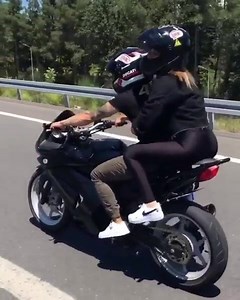 632K views · 16K shares | Tú y yo así con nuestras locuras ❤ | Motores y Ruedas | Facebook