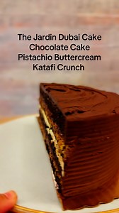 We’re here for it tooooo! The Jardin Dubai Chocolate Cake! Chocolate cake, Pistachio Buttercream, Katafi Crunch | jardin