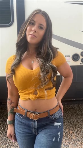 Graciee on Instagram: "Trouble. Watch out @itsmontanagirl @gracienextdoorvip @officiallygracienextdoor . . #trouble #explore #brunette #over30 #viral"