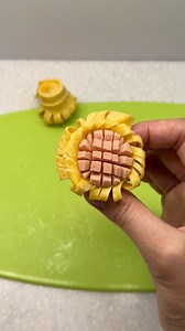 Egg flower design | #fypシ #fyp #baonideas #baonserye #bentobaonideas #lunchbox #reels #bento #lunchideas #lunch #findorfffamily #alexianbento | Charen Findorff