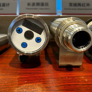 [Hot Item] Industrial Infrared Thermometer for Textile Temperature Measurement