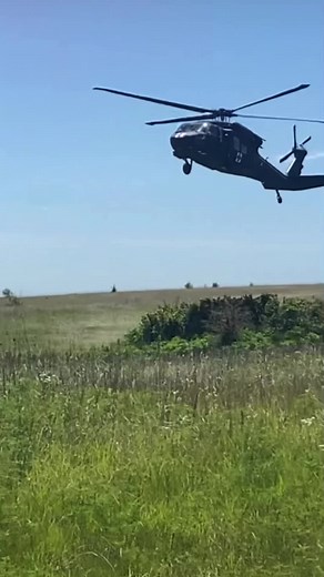 1st Battalion, 108th Aviation Regiment UH-60 Black Hawk | Kansas National Guard