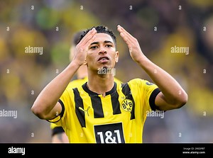 Jude BELLINGHAM (DO) gesture, gesture, kissing hand, kiss, soccer 1st Bundesliga, 30th matchday, Borussia Dortmund (DO) - VfL Wolfsburg (WOB) 6: 0, on May 7th, 2023 in Dortmund/Germany. #DFL regulations prohibit any use of photographs as image sequences and/or quasi-video # Stock Photo - Alamy