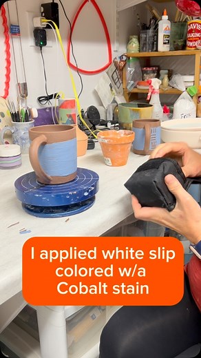 #CeramicMug #ClayLife#WheelThrown #MugLover #CarvedCeramics #TexturedPottery #MugAddict #RusticMug #MinimalistMug #MakersGonnaMake #HandmadeWithLove #ClayToCup #ShopSmall #HandmadeHome #jelodesignspottery #pottery #ceramics #instapottery #Capcut #workinprogress #handmade #art #smallbusiness #decor #love | Jelo.designs