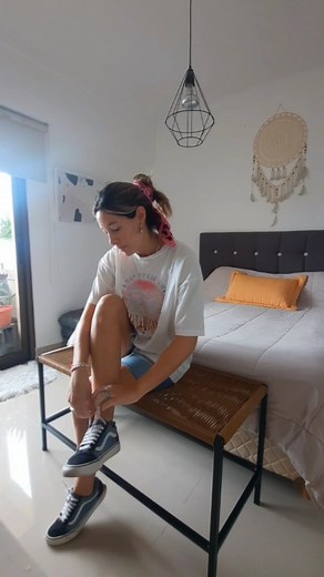 ¿Te gustaría un banco con multiples usos? Hoy te presentamos un nuevo diseño en sillas mb🤩 Este banco tejido en soga sintética simil yute puede utilizarse de pie de cama o banco! Fabricado en hierro! 📏Medidas: 1mt de largo x 40 de ancho x 50 de alto. Se adapta a todo tipo de ambiente, recibidor, dormitorio, balcón. Super versatil💪🏠 ¿Les gusta?? 🤗 #bancos #banco #piedecama #muebles #mueblesfuncionales #diseñointerior #decor #hogar | Acapulcosillas MB