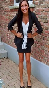 Model in motion 4431