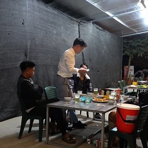 What happened Linda gave CEO Quang a gentle kiss, The evil plot of the younger brother behin | Radiant Celestial