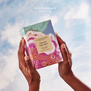 Have you sneaked a peek at our New Mother's Day Edition Glasshouse Touch the Sky?💫 Inspired by the uplifting beauty of fluffy clouds suspended in a sorbet sky, pink grapefruit and mandarin add sparkle to an ambered floral heart of Peony, Rose and sweet Pea. ✨ Grounded yet dreamy, this fragrance is our tribute to feminine strength, a force of nature. 🫶 Available online and at Matchbox Richmond, link in the bio to check them out! | Matchbox