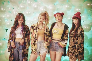 EXID Goes For A Cool Retro Look In Behind-The-Scenes Photos From Upcoming "Lady" MV