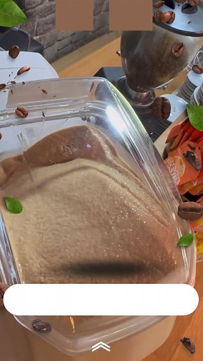 🍀🍀NOVO U PONUDI GOSTIONICE LOVAC🍀 🧋🧊 Ledena Illy Crema kafa za ljetnu sezonu! 🧋🧊 Proslavite dolazak ljeta uz našu osvježavajuću ledenu crema Illy kafu i to u najboljoj bašti u gradu. ☀️🌞 🧋🧊Dođite i uživajte u savršenoj kombinaciji ukusa i hladnog osvježenja.Za blagi kraj obroka ili ugodan odmor u bilo koje doba dana, s nezaboravnim Iliy okusom.Napravljena je od Iliy 100% Arabica kafe.Bez hidrogeniranih masti, boja ili konzervansa. | Gostionica i Prenoćište " Lovac "