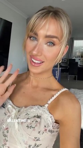 The @emma.sleep.nz original mattress makes the perfect gift to yourself or someone special for Valentine’s Day! 🌹 Use my code 5ALYSHIA to get 5% off on top of their current Valentine’s Day sales (works for NZ & AU web stores) A better sleep is the best gift you could give!! 🙊 Emma Sleep is the number 1 sleep brand worldwide- they have the most comfortable, cozy, cooling & light weight mattresses, toppers & pillows with lots of sleep research behind everything they do ☺️ A good nights sleep is 