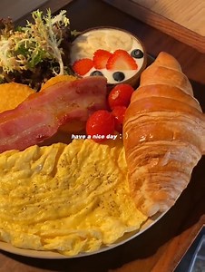 Come to Cantine73 in Dali for an authentic French dining experience 🇫🇷🍷✨ #Dali #Cantine73 #FrenchCuisine #Foodie | Amazing Yunnan