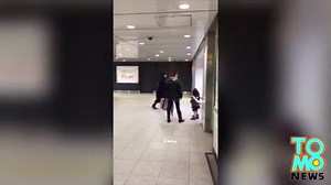 Child abuse! Japanese mother kicks daugher in the head at Shibuya Station, Tokyo