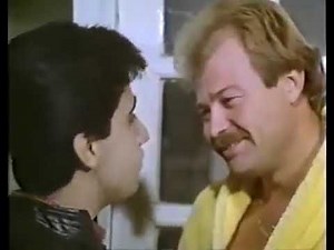 EMRAH| BABA YARISI - Nuri Alço +18 SAHNE [HD]