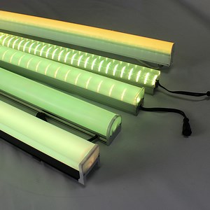 [Hot Item] RGB Pixel LED Outdoor Lighting DMX Digital LED Linear Light for Outdoor Building