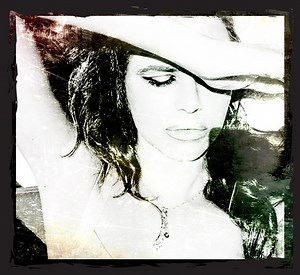 Simona Untaru își continuă cariera sa din modeling în Statele Unite ale Americii!