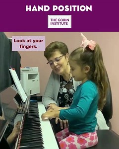 🎵 Grasping and holding a lightweight object with our fingers (such as pen or pencil) helps developing the most comfortable and natural piano-playing hand position. 🎹 #hand #piano #pianoteaching #irinagorin #thegorininstitute | Irina Gorin Piano Teaching