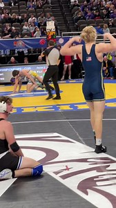 B165: Brooks Loosvelt gets the ride out in UTB to finish 🥉 | Nebraska Wrestling