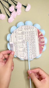 Hướng dẫn làm hoa giấy dán tường siêu đẹp 🤩 | Hạt Đậu Cute