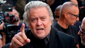 Steve Bannon pleads not guilty in wall-building scheme