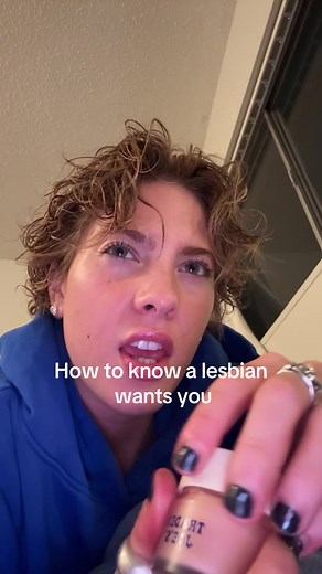 How to Know if a Lesbian Likes You: Tips and Signs