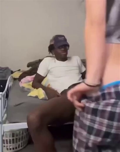 RT @Qos4cuckie: Her bf in her country doesn't know she has a new a black boyfriend in US college #Asian #netorare #ntr #abg #blacked #bm…