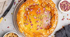 BAKLAVA CHEESECAKE I torta od sira i baklava