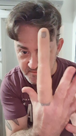 Here is another video showing some of the prototypes I have made over the years. #fingers #articulatedfingers #practicalfx #practicaleffects #prototype | Gary Fay Creations