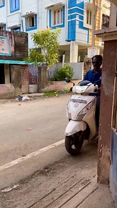 Hindi kaari kekutha ???💯😂😂 #husband #couple #couplegoals❤️ #couplelove❤️ #husbandandwife #husband #husband | Latha Ashok Kumar
