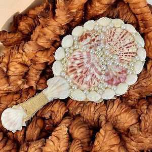 Seashell Hand Mirror: Handmade Clam Shell Mirror, Beach Decor - Etsy