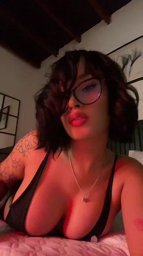 ¿Cómo sacar una canción pegajosa de la cabeza?